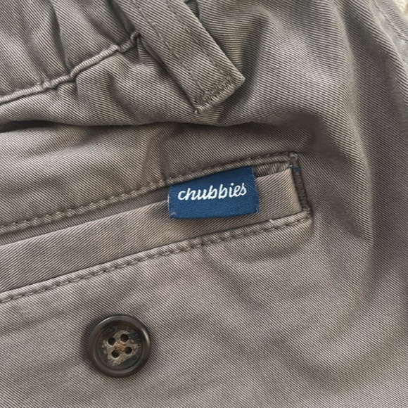 Chubbies Gray and Tan Flat Front Shorts - Picture 8 of 9